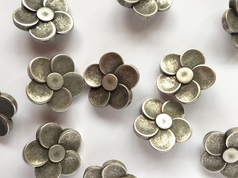 Metal buttons metal sewing buttons TextileGarden