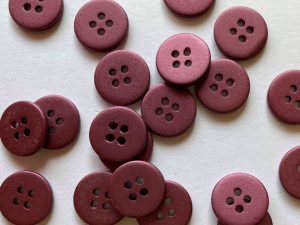 GLOSSY SHELL BUTTONS Qty 12 & 15mm ** NEW** Gorgeous Cols RED 